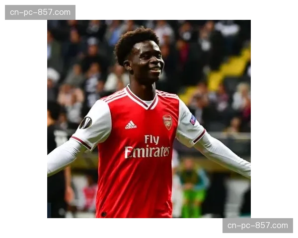 人物特写：莱切边翼卫多古的加练日常——500次传中后的汗水